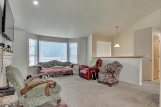 24004 72nd Ave E in Graham, WA - Building Photo - Building Photo