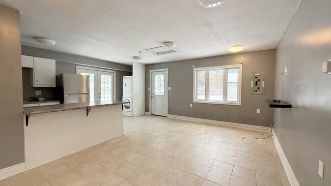 property at 1100 Hamilton Rd