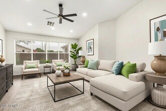 1314 S Larkspur St in Gilbert, AZ - Building Photo - Building Photo