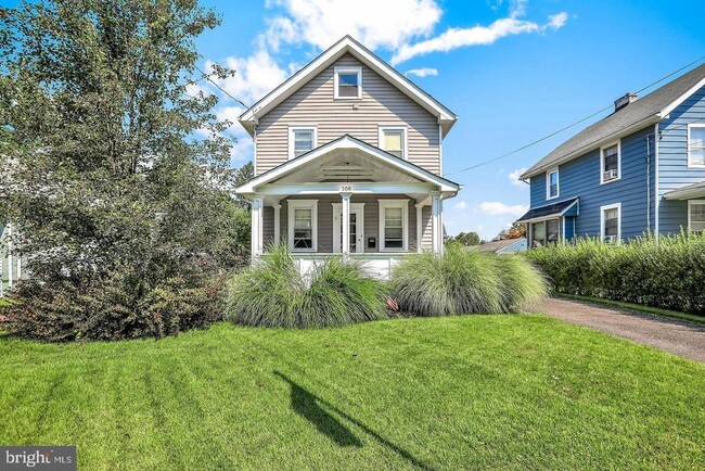 property at 108 W Highland Ave