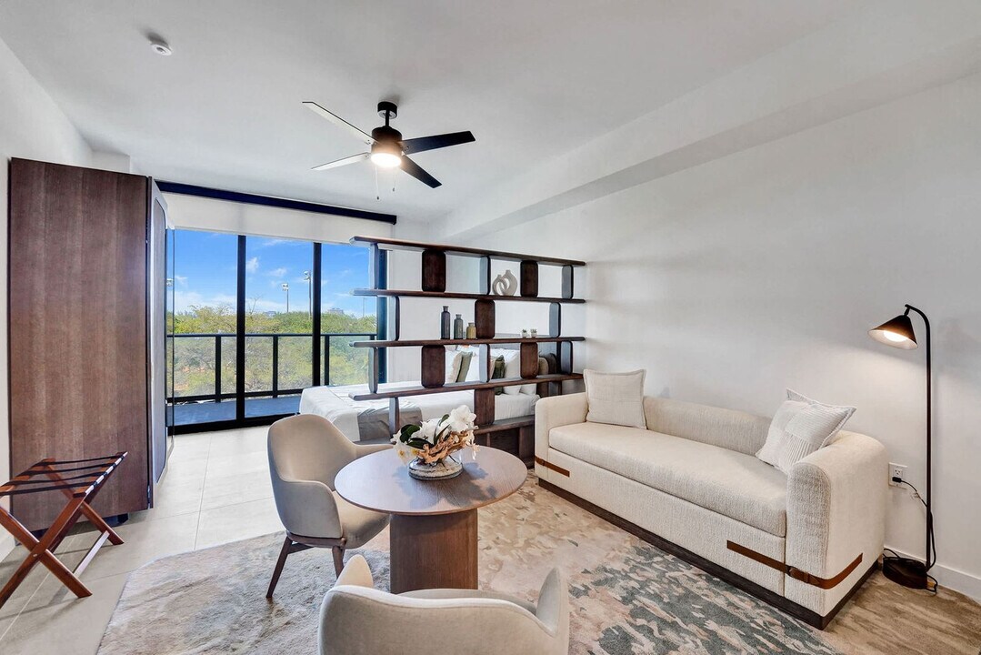 580 72nd St in Miami Beach, FL - Foto de edificio