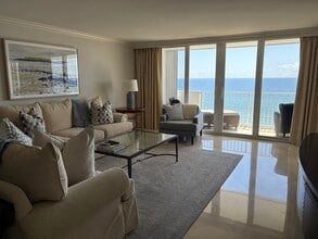 3000 S Ocean Blvd in Boca Raton, FL - Building Photo - Building Photo