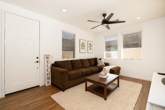 28819 Callisto Ct in Menifee, CA - Foto de edificio - Building Photo