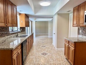 13425 NW 10th St in Sunrise, FL - Building Photo - Building Photo