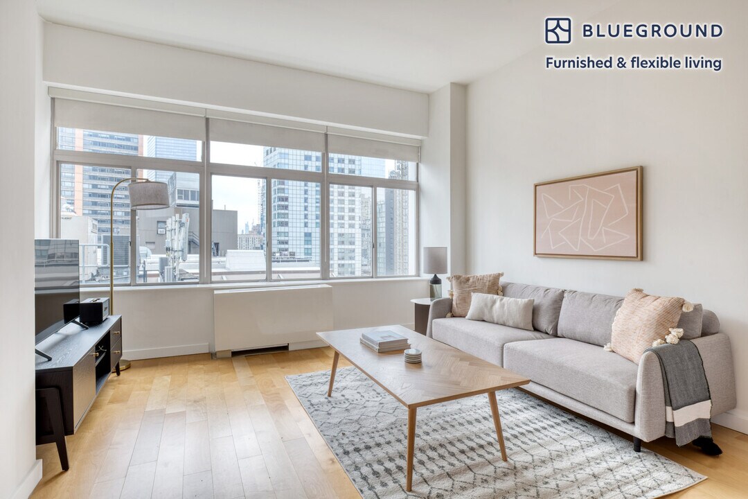 90 Washington St in New York, NY - Building Photo