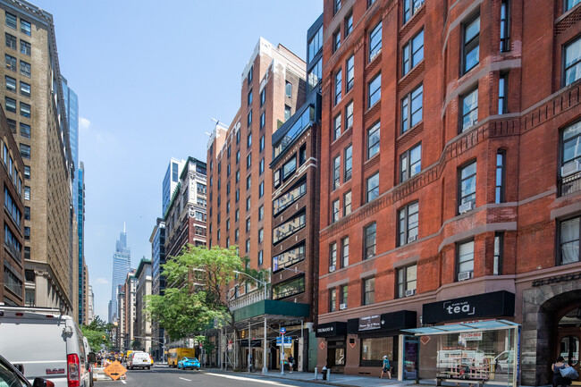 m127 in New York, NY - Building Photo - Building Photo