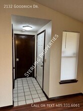 2132 Goodrich Dr in Moore, OK - Building Photo - Building Photo