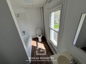 1432 Ohio Ave, Unit 1 in Anderson, IN - Building Photo - Building Photo