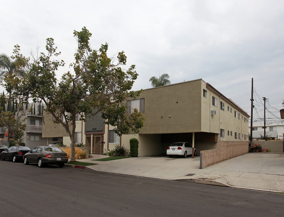 The Brockton Apartments in Los Angeles, CA - Building Photo