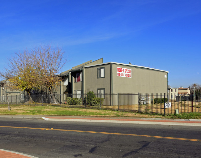 Odea Apartments in Sacramento, CA - Foto de edificio - Building Photo