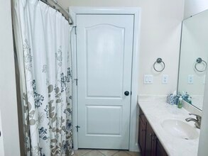 407 Chandler Grant Dr in Cary, NC - Building Photo - Building Photo