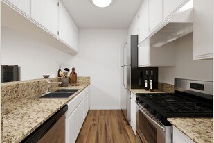 Chateau Oaks in Sherman Oaks, CA - Building Photo