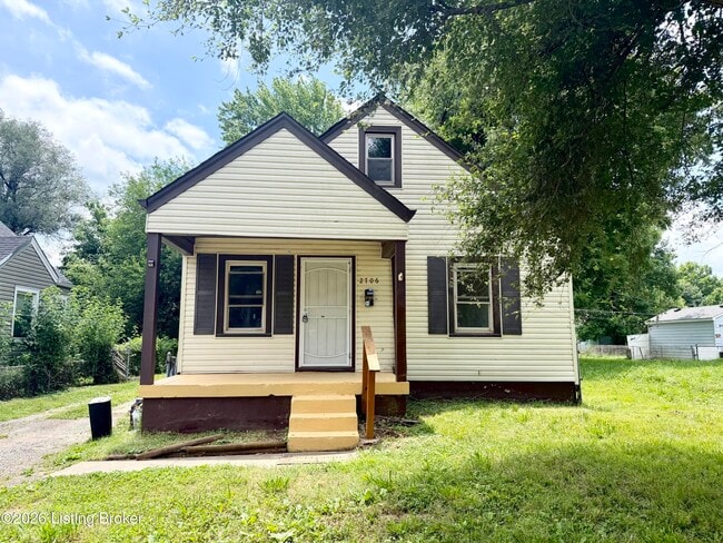 property at 2706 Wyandotte Ave