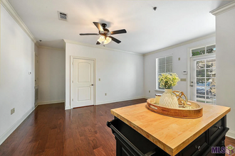 888 S Kenilworth Pky, Unit 7C in Baton Rouge, LA - Building Photo - Building Photo