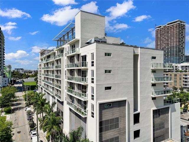 321 NE 26th St, Unit 806 in Miami, FL - Building Photo - Building Photo