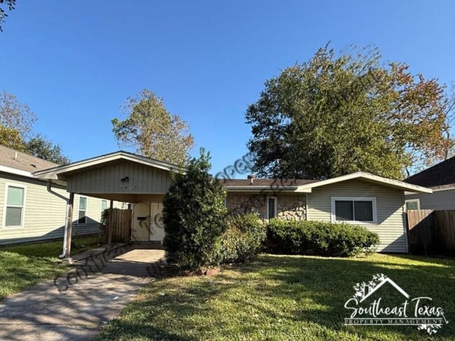 property at 4455 S 5th St