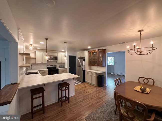 1765 4th St in Langhorne, PA - Building Photo - Building Photo