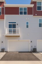 842 Finley Dr in Aurora, IL - Building Photo - Building Photo