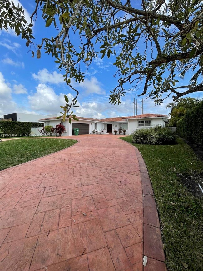 property at 2911 SW 98th Ave