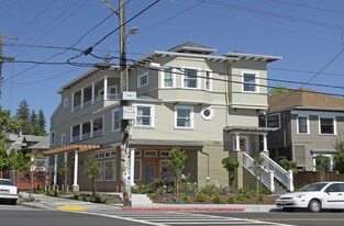 3045 Shattuck Ave in Berkeley, CA - Building Photo