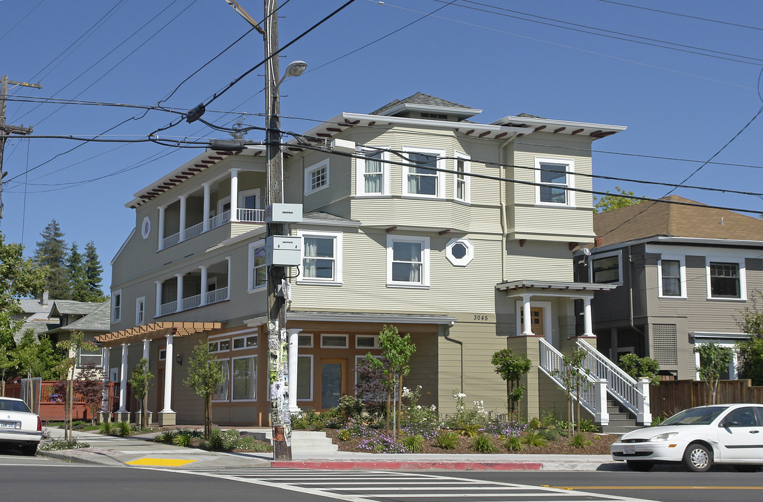 3045 Shattuck Ave in Berkeley, CA - Foto de edificio