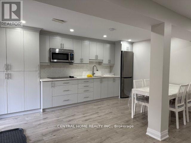 property at 29 Aikenhead Ave