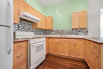 1923 S Kedzie Ave in Chicago, IL - Building Photo - Building Photo