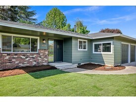 14404 NE Failing St in Portland, OR - Building Photo