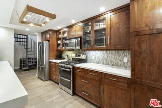 1650 Veteran Ave in Los Angeles, CA - Building Photo - Building Photo