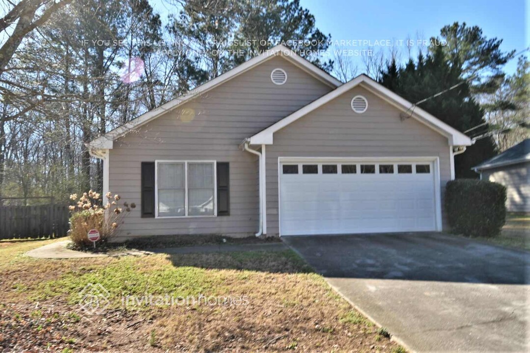 3619 TraddSprings Way in Snellville, GA - Building Photo