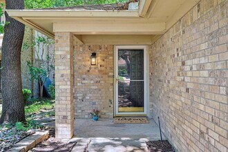 1414 Hampton Rd in Grapevine, TX - Building Photo - Building Photo