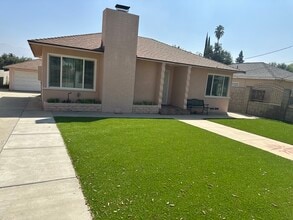 3637 N G St in San Bernardino, CA - Foto de edificio - Building Photo