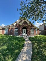 5606 Allen Ln in Rowlett, TX - Building Photo