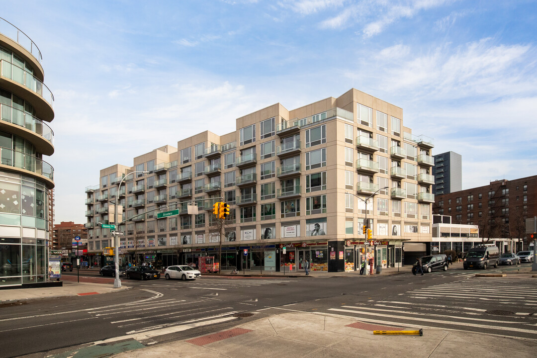 The Elm East in Elmhurst, NY - Building Photo