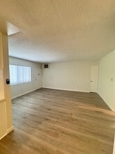 929 Larrabee Apartments in West Hollywood, CA - Building Photo - Building Photo