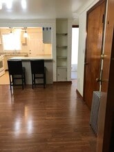2326 Worton Blvd, Unit 3 in West Mifflin, PA - Foto de edificio - Building Photo