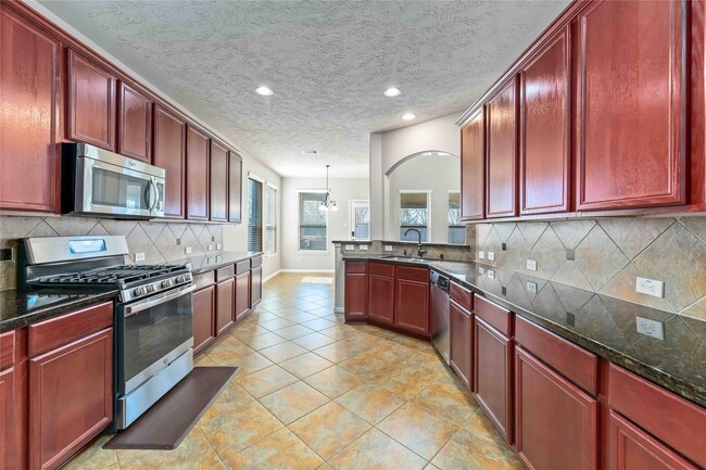 property at 2814 Palm Harbour Dr