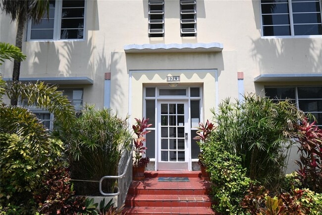 property at 928 Euclid Ave