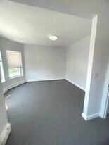 122 Berkshire St in Cambridge, MA - Building Photo