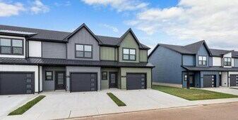 307 Jonathan Wade Cir in Clarksville, TN - Building Photo