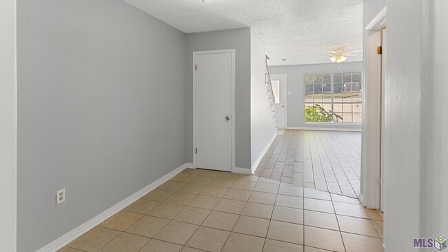 12240 Jackson Rd, Unit 8B in St. Francisville, LA - Building Photo - Building Photo