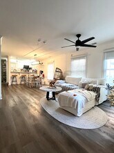 429 Montgomery St in Savannah, GA - Building Photo - Building Photo