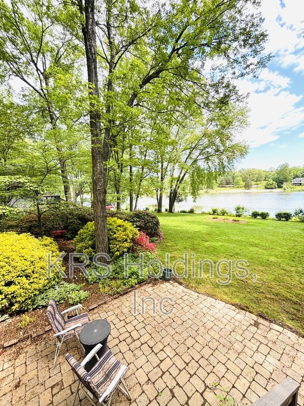 property at 487 Westwood Rd
