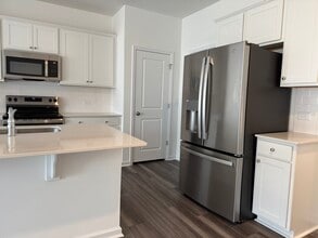 66 Florida St in Lillington, NC - Building Photo - Building Photo