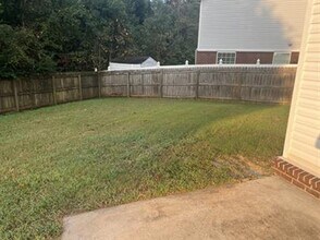 215 Millbury Ct in Madison, AL - Building Photo - Building Photo