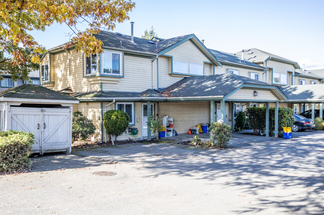 Cambie Gardens in Richmond, BC - Building Photo - Building Photo