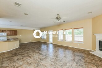 108 Centennial Pl in Crowley, TX - Building Photo - Building Photo