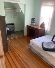 2 Ossipee Rd in Somerville, MA - Foto de edificio - Building Photo