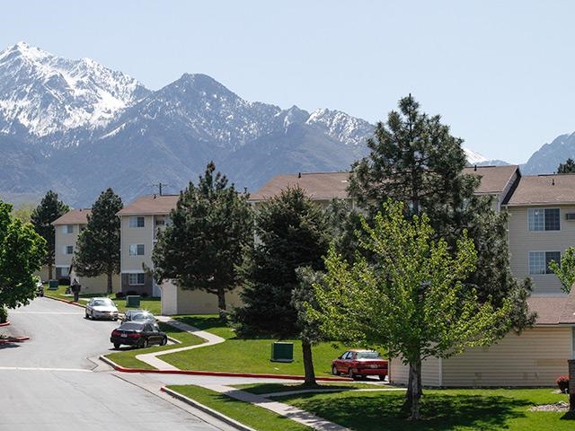 Liberty Heights in Sandy, UT - Building Photo