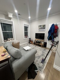 14 Mount Hood Rd, Unit 4 in Boston, MA - Building Photo - Building Photo